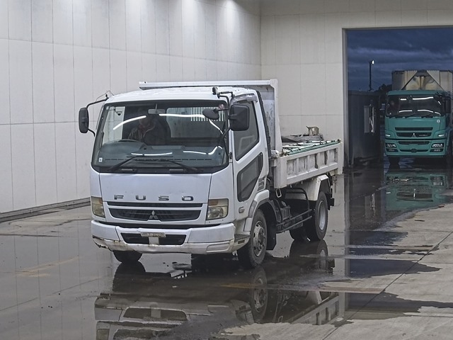 MITSUBISHI FUSO FIGHTER DUMP