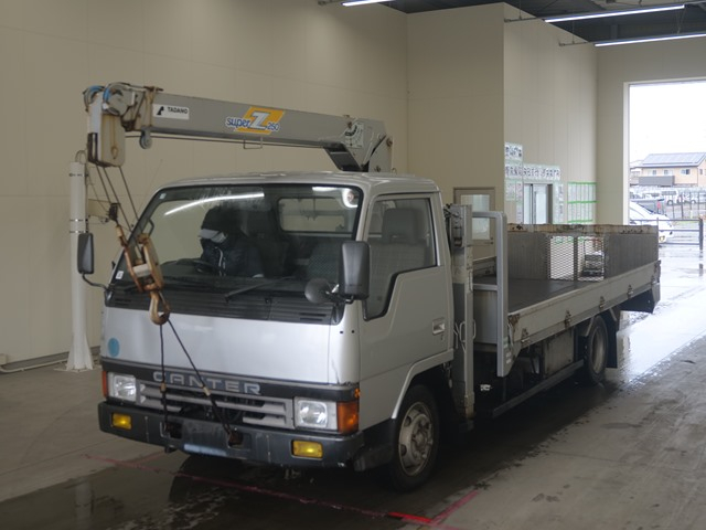 MITSUBISHI CANTER