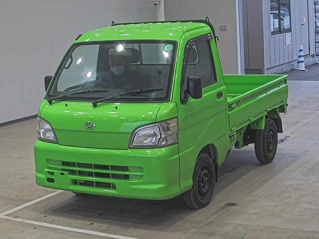 DAIHATSU HIJET 4WD