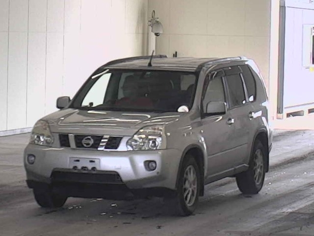 NISSAN X TRAIL  4WD