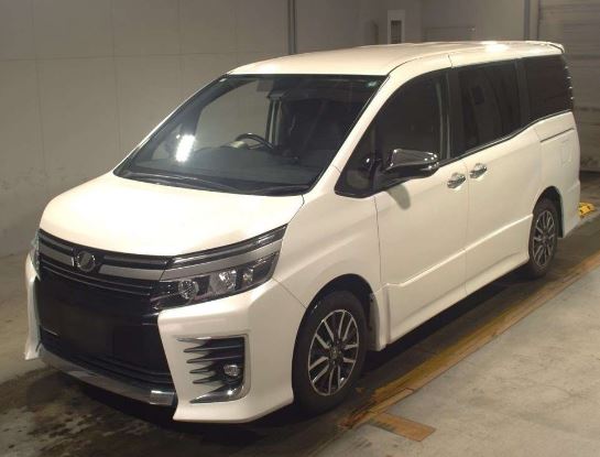 TOYOTA VOXY ZS Kirameki 2