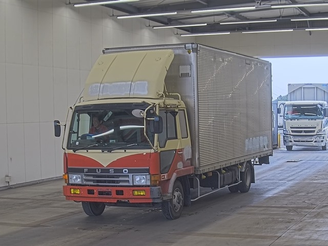 MITSUBISHI FUSO FIGHTER