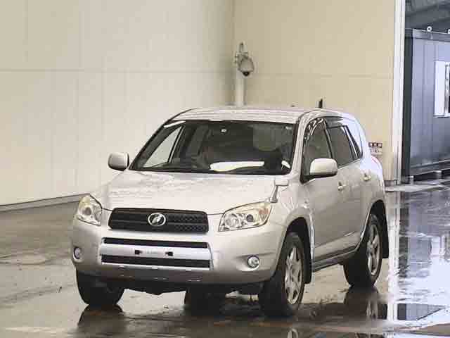 TOYOTA RAV 4