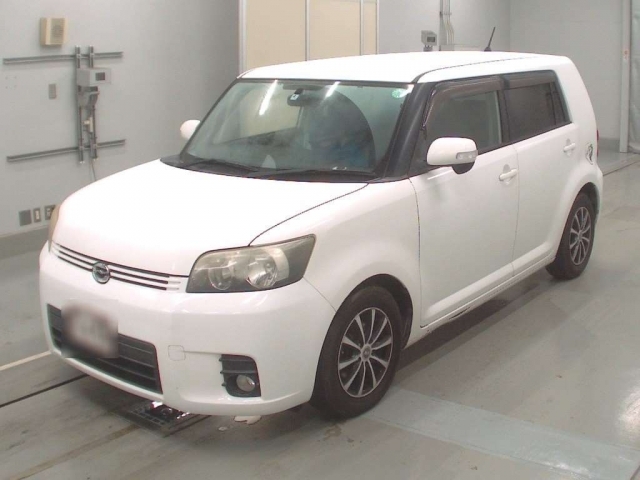 TOYOTA COROLLA RUMION 1.5G