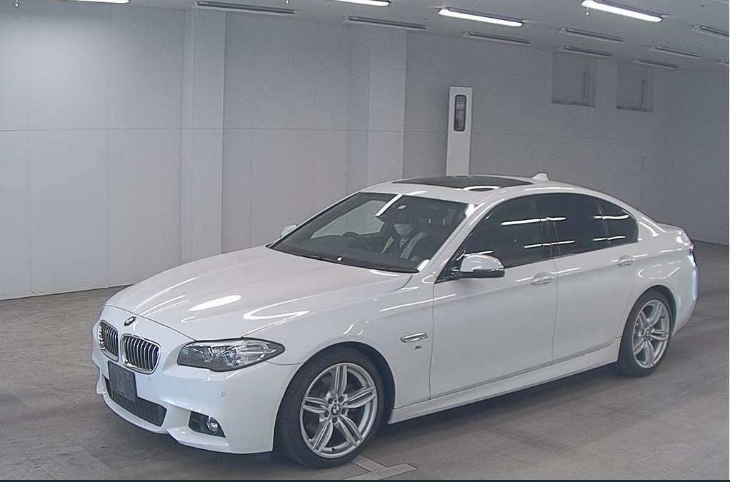 BMW 5 SERIES 523I M SPORT 4D