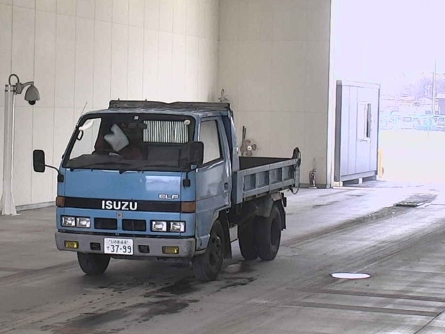 ISUZU ELF DUMP
