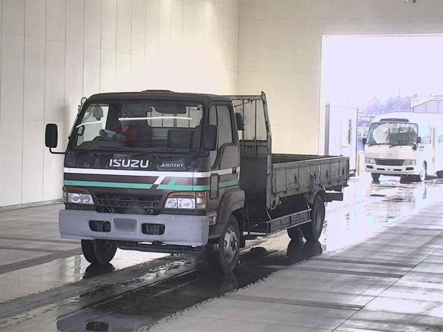 ISUZU JUSTON GILA