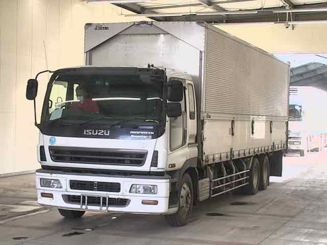 ISUZU GIGA