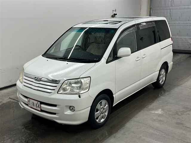 TOYOTA NOAH L