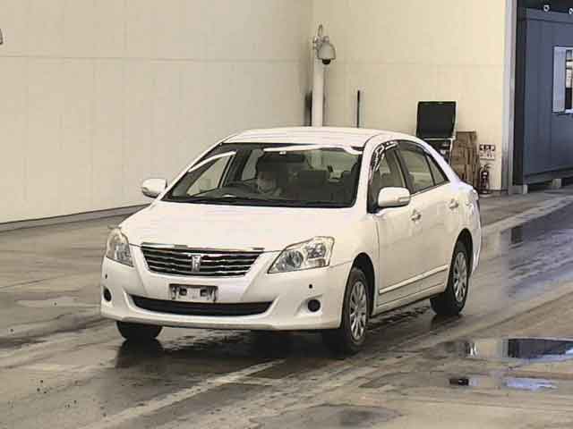 TOYOTA PREMIO