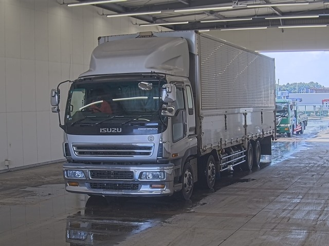 ISUZU GIGA