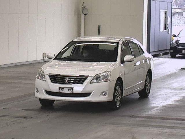 TOYOTA PREMIO
