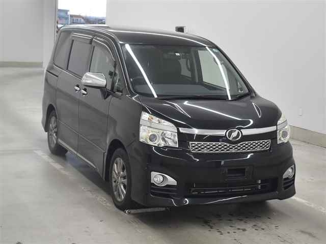 TOYOTA VOXY ZS Kirameki Z