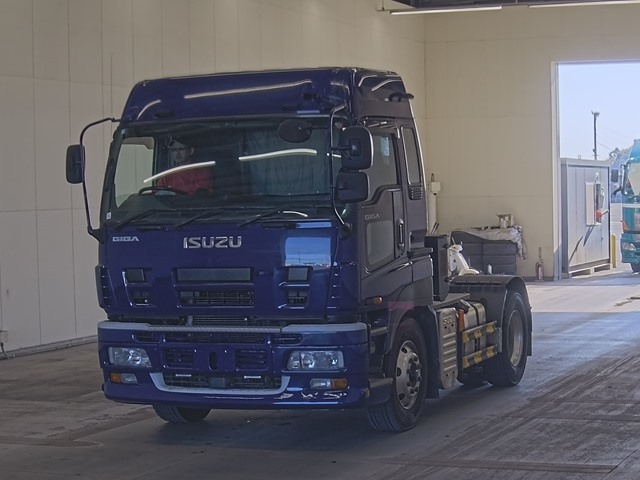 ISUZU GIGA