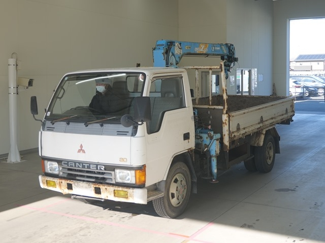 MITSUBISHI CANTER