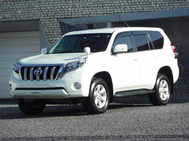 TOYOTA LAND CRUISER PRADO