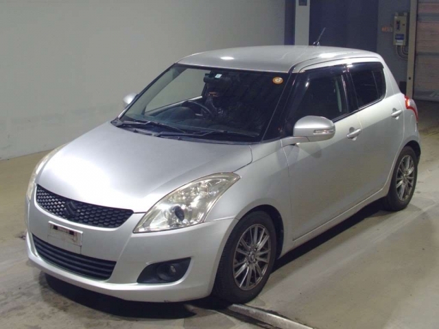 SUZUKI SWIFT XS