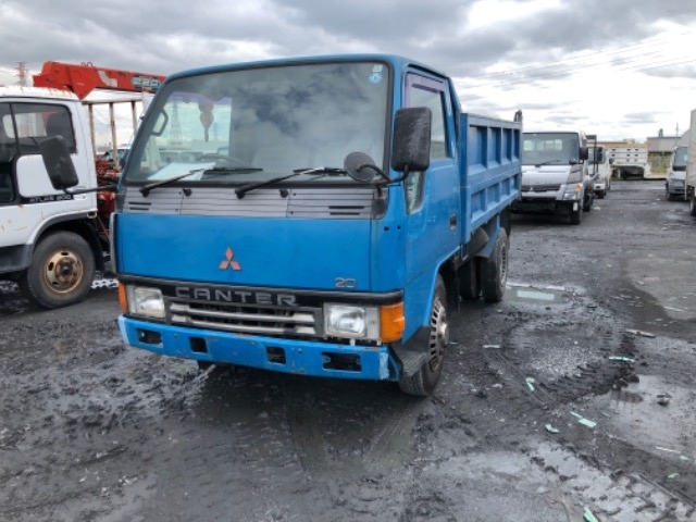 MITSUBISHI CANTER