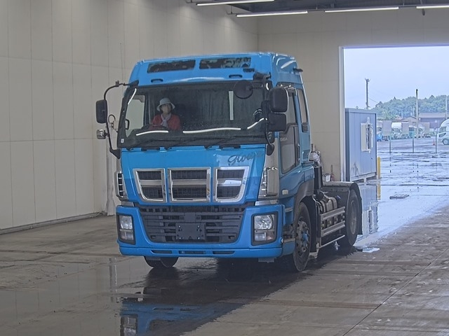 ISUZU GIGA