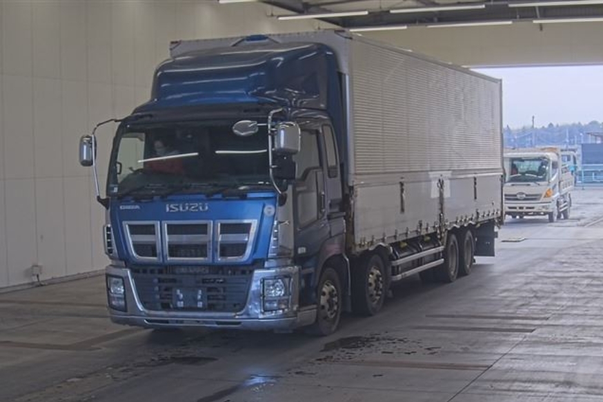 ISUZU GIGA