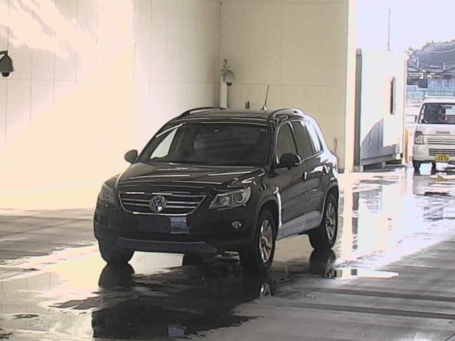 VOLKSWAGEN TIGUAN 2.0TSI