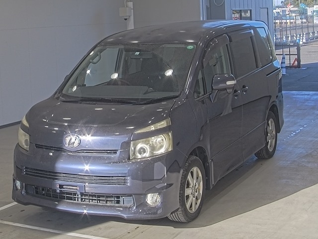TOYOTA VOXY Wagon