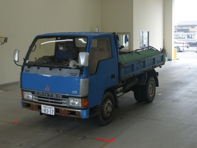 MITSUBISHI CANTER