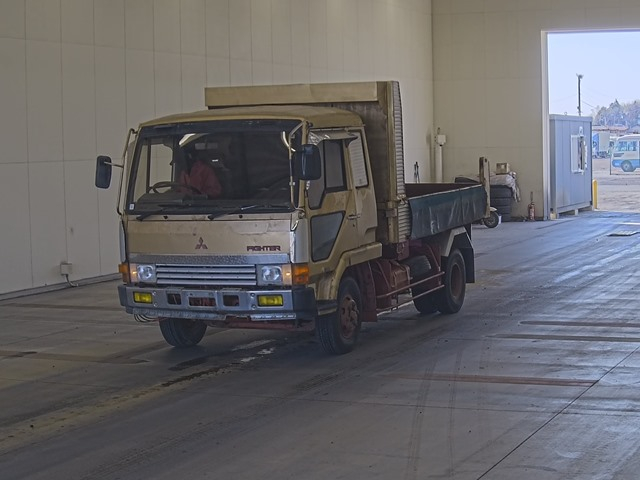MITSUBISHI FUSO FIGHTER