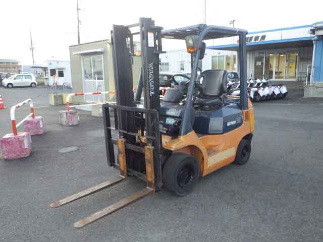 TOYOTA FORKLIFT