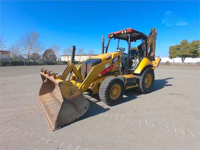 CATERPILLAR BACKHOE LOADER