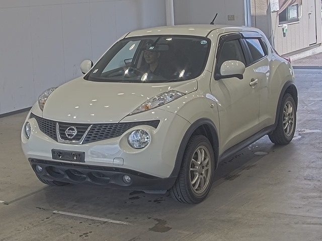 NISSAN JUKE 15RX TYPE V