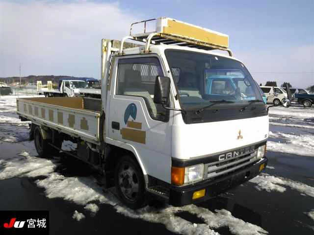 MITSUBISHI CANTER