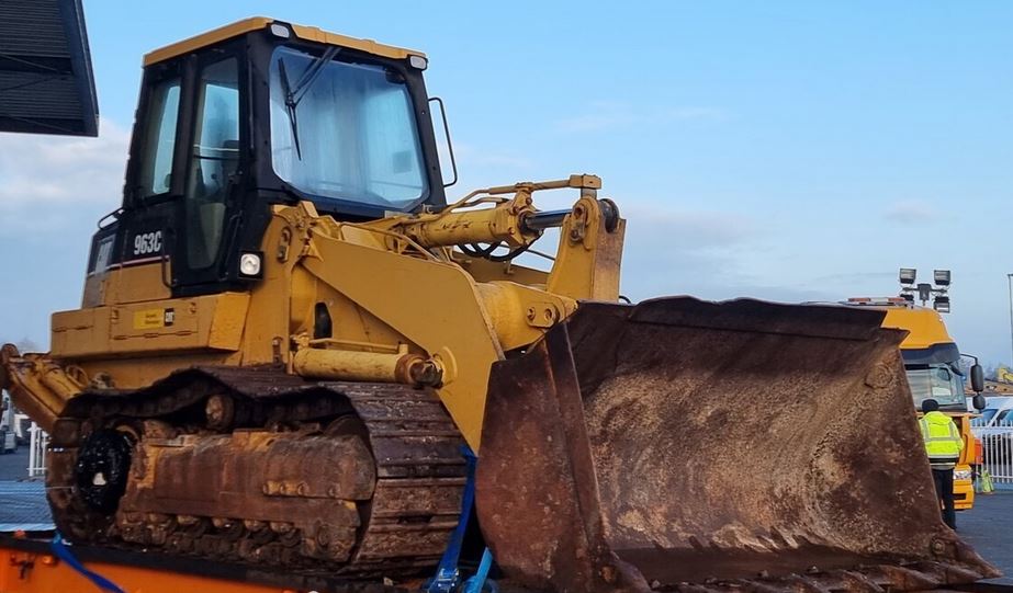 CATERPILLAR CHAIN LOADER 963C