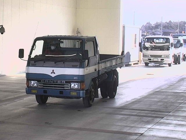 MITSUBISHI CANTER Dump