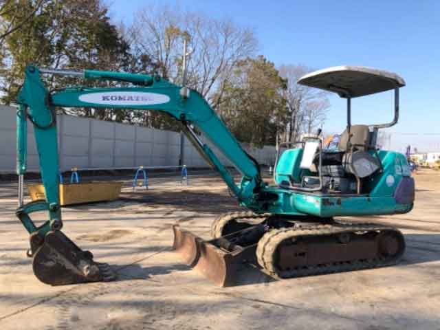 KOMATSU EXCAVATOR