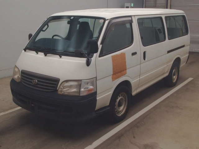 TOYOTA HIACE VAN Deluxe Long