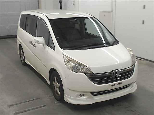 HONDA STEP WAGON G-S