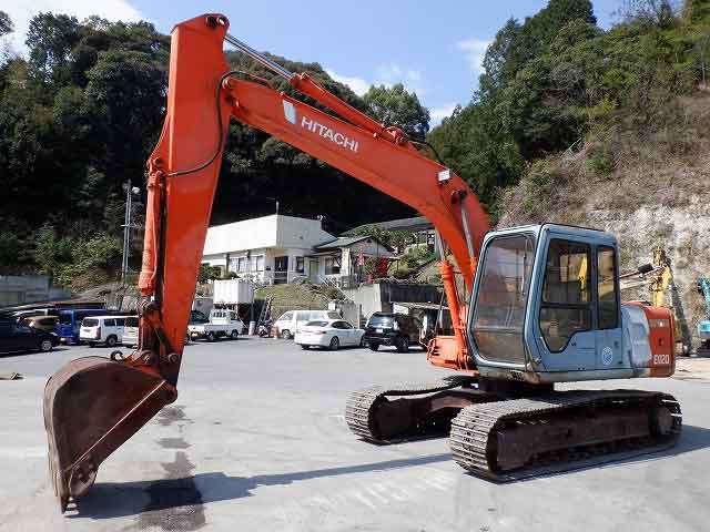 HITACHI EXCAVATOR