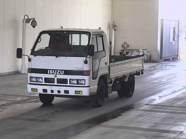 ISUZU ELF Gila