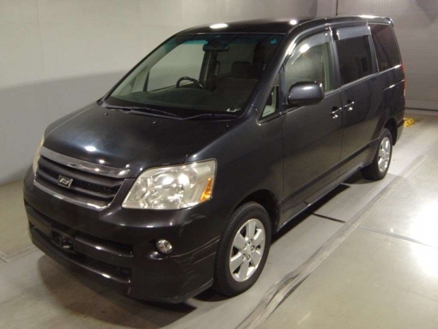 TOYOTA NOAH X G Selection 4WD