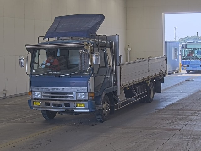 MITSUBISHI FUSO FIGHTER