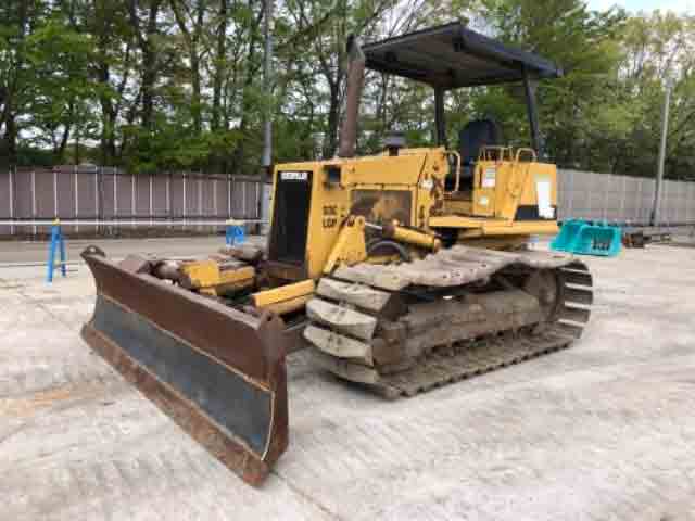 CATERPILLAR DOZER