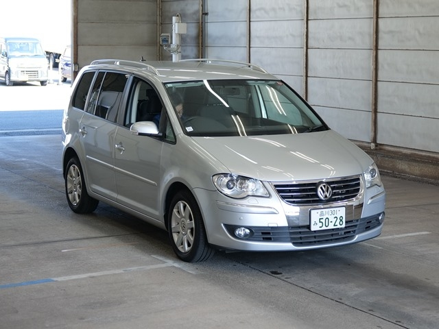 VOLKSWAGEN TSI High Line