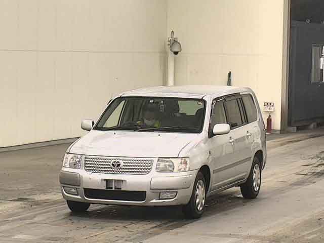 TOYOTA SUCCEED VAN