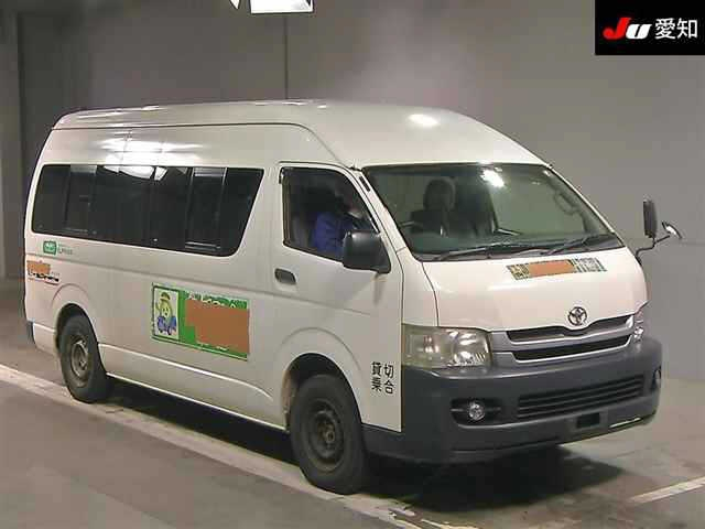 TOYOTA HIACE VAN GL 4WD 1 5seats