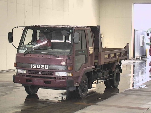 ISUZU FORWARD DUMP