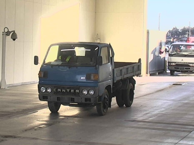 MITSUBISHI CANTER DUMP