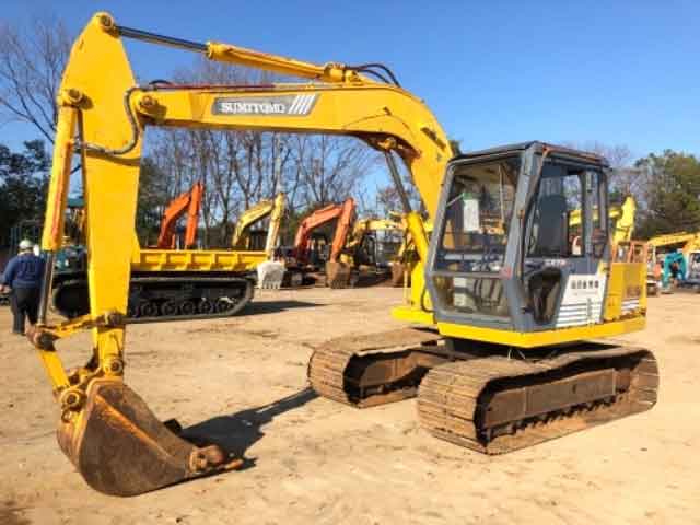 SUMITOMO EXCAVATOR