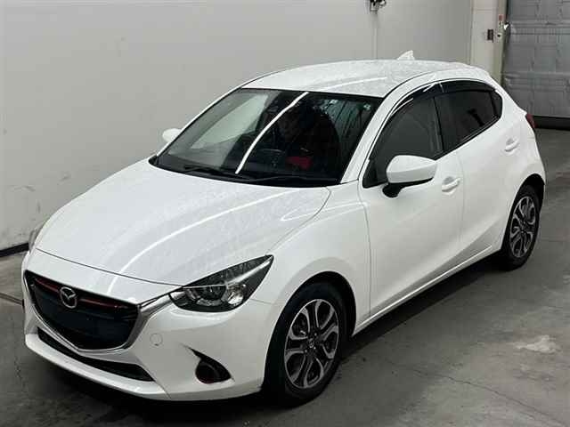 MAZDA DEMIO XD Touring