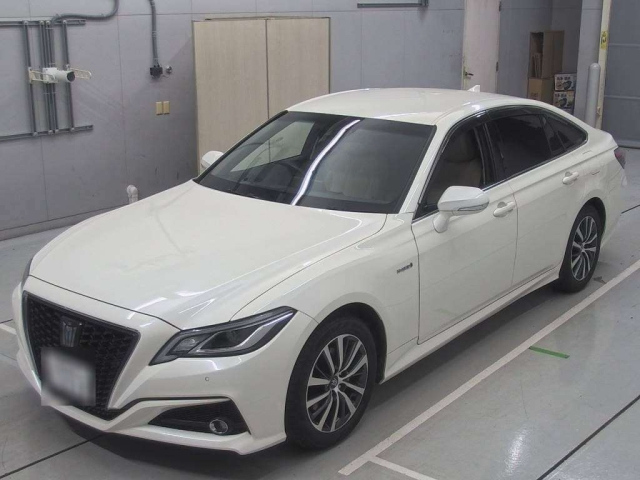 TOYOTA CROWN S C Package Hybrid
